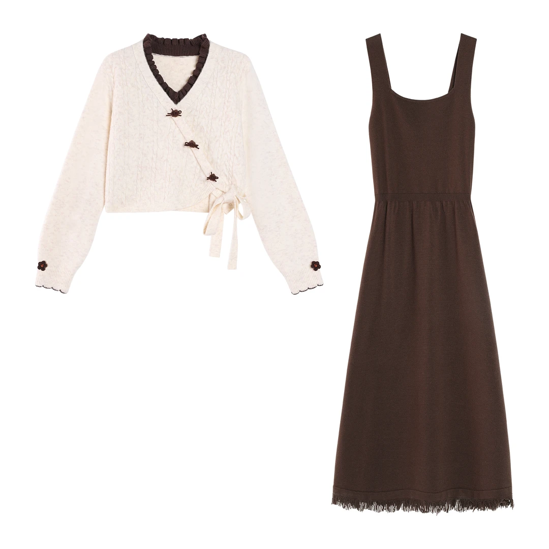 【品牌撤柜款ZB】保暖连衣裙女冬季2024新款气质连衣裙套装L52370