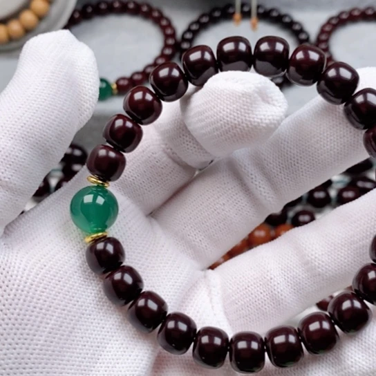 笑*猴头关的一个小镇上的