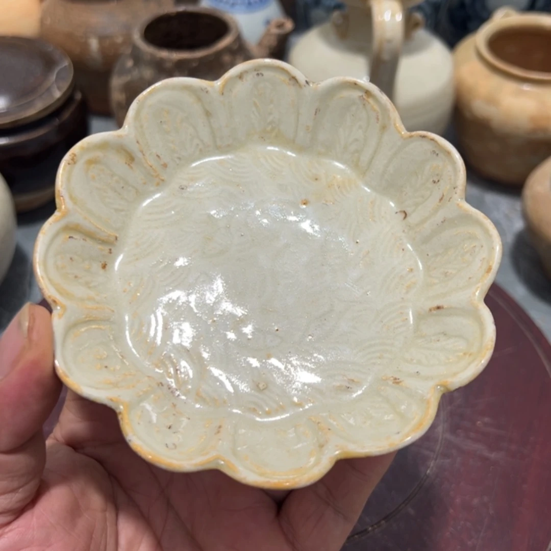 摆件富*一键葵口带刻花公益席