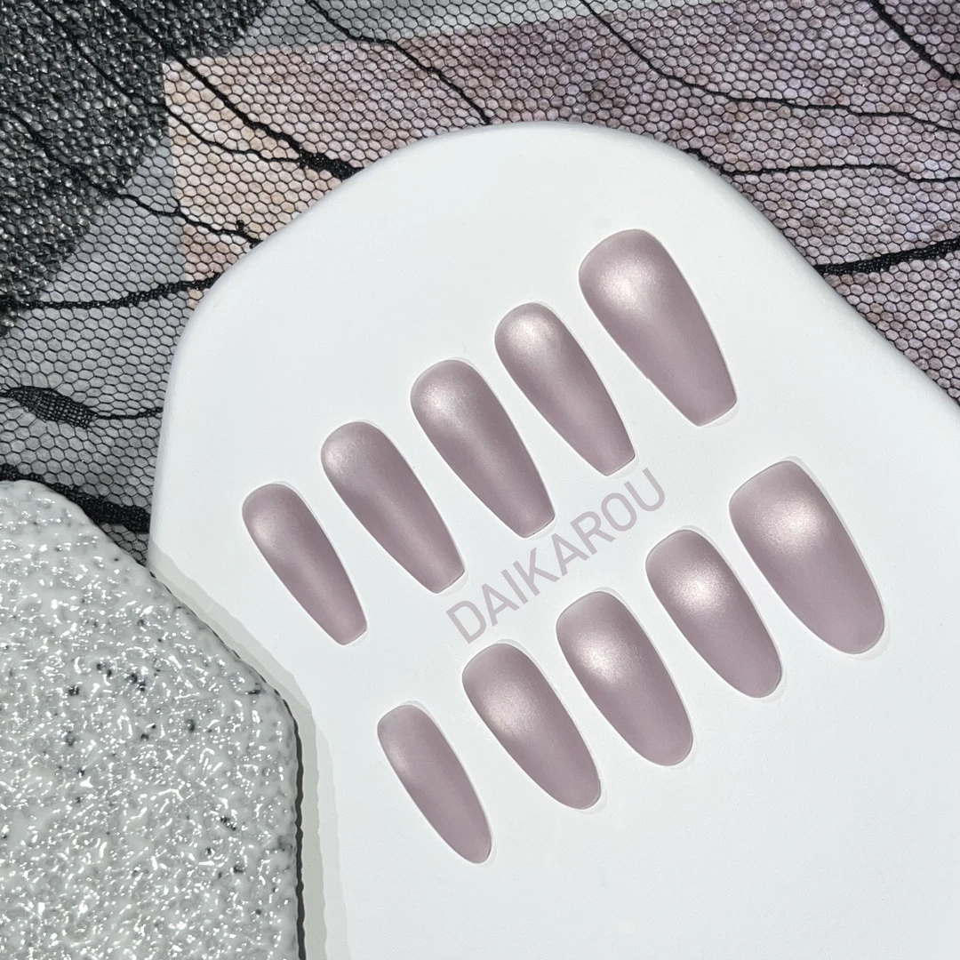 紫砂鸢尾 黛卡柔 预售 新甲型 此度 短椭圆 中椭圆手工穿戴甲10片