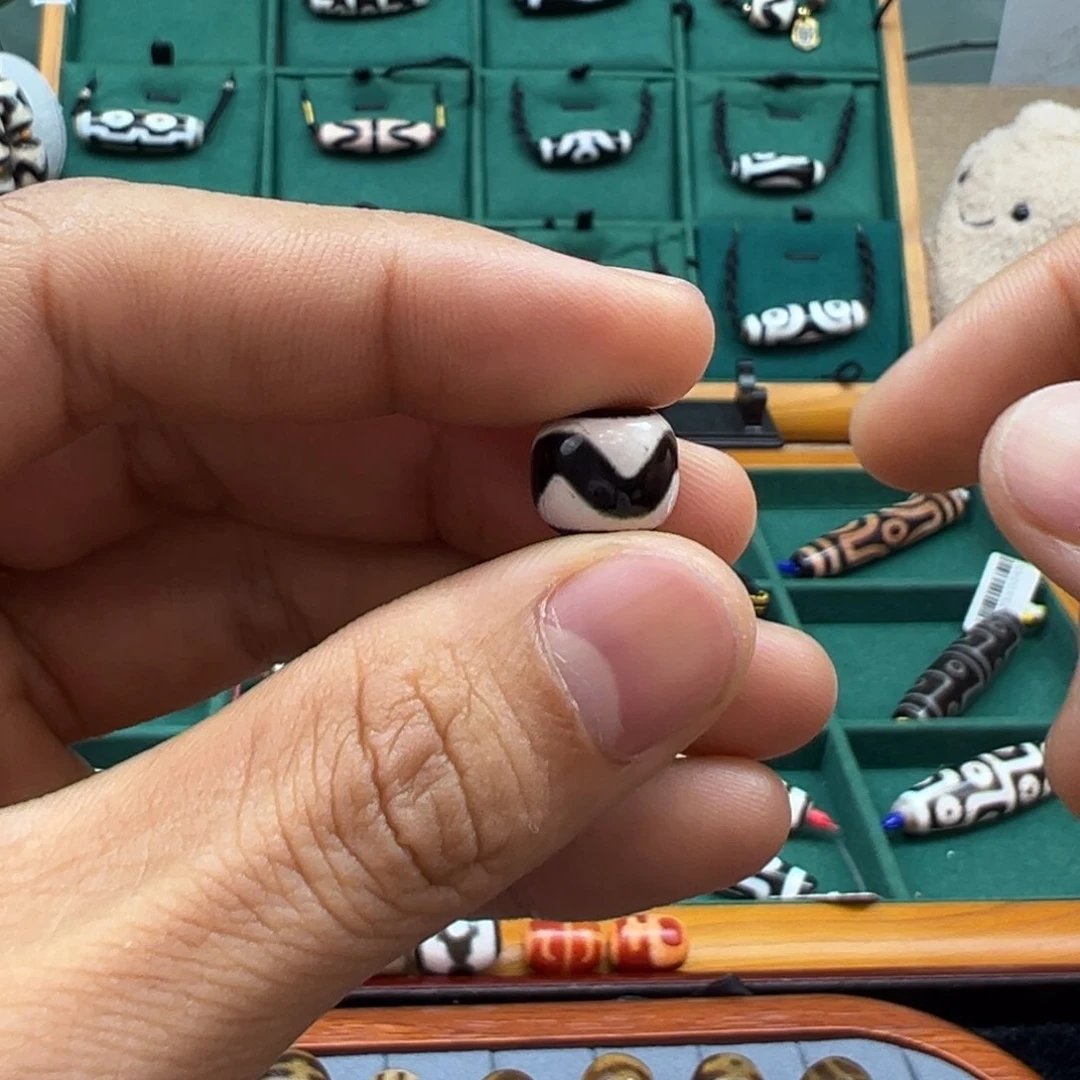 未镶嵌颈饰玛瑙/玉髓（覆膜）46