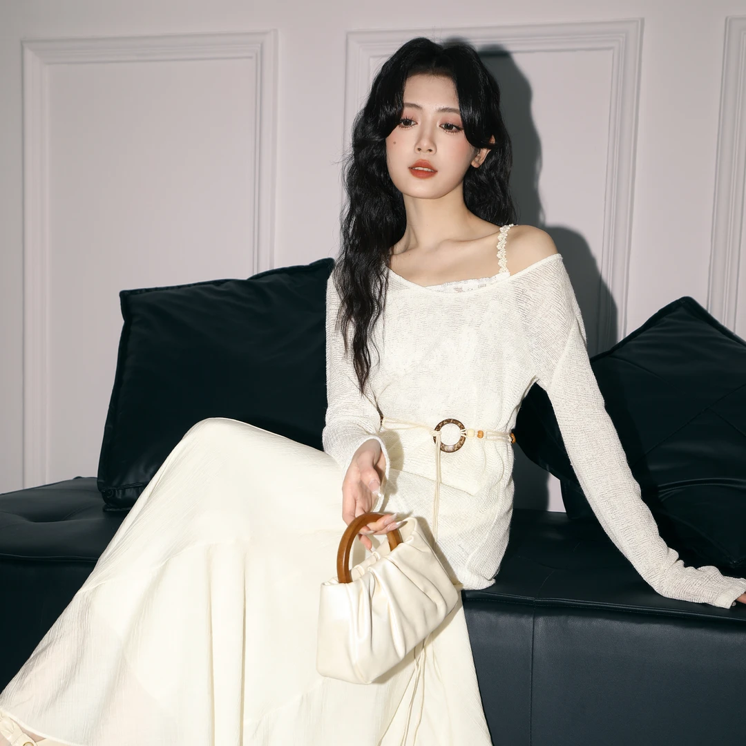 假两件拼接吊带针织罩衫女春夏2025春新款度假风防晒长袖薄款上衣