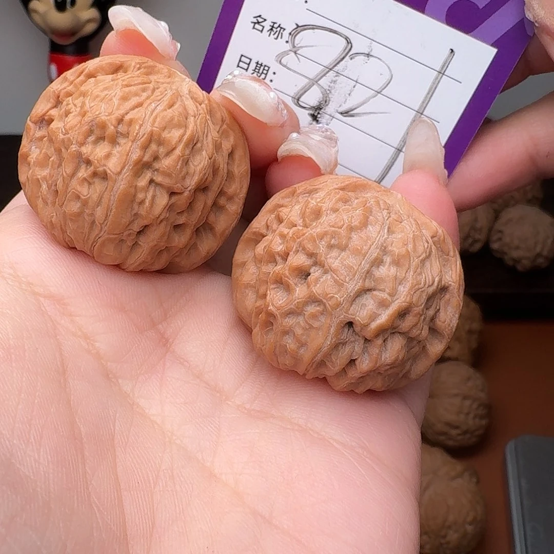 文玩核桃吊坠平谷黑马35