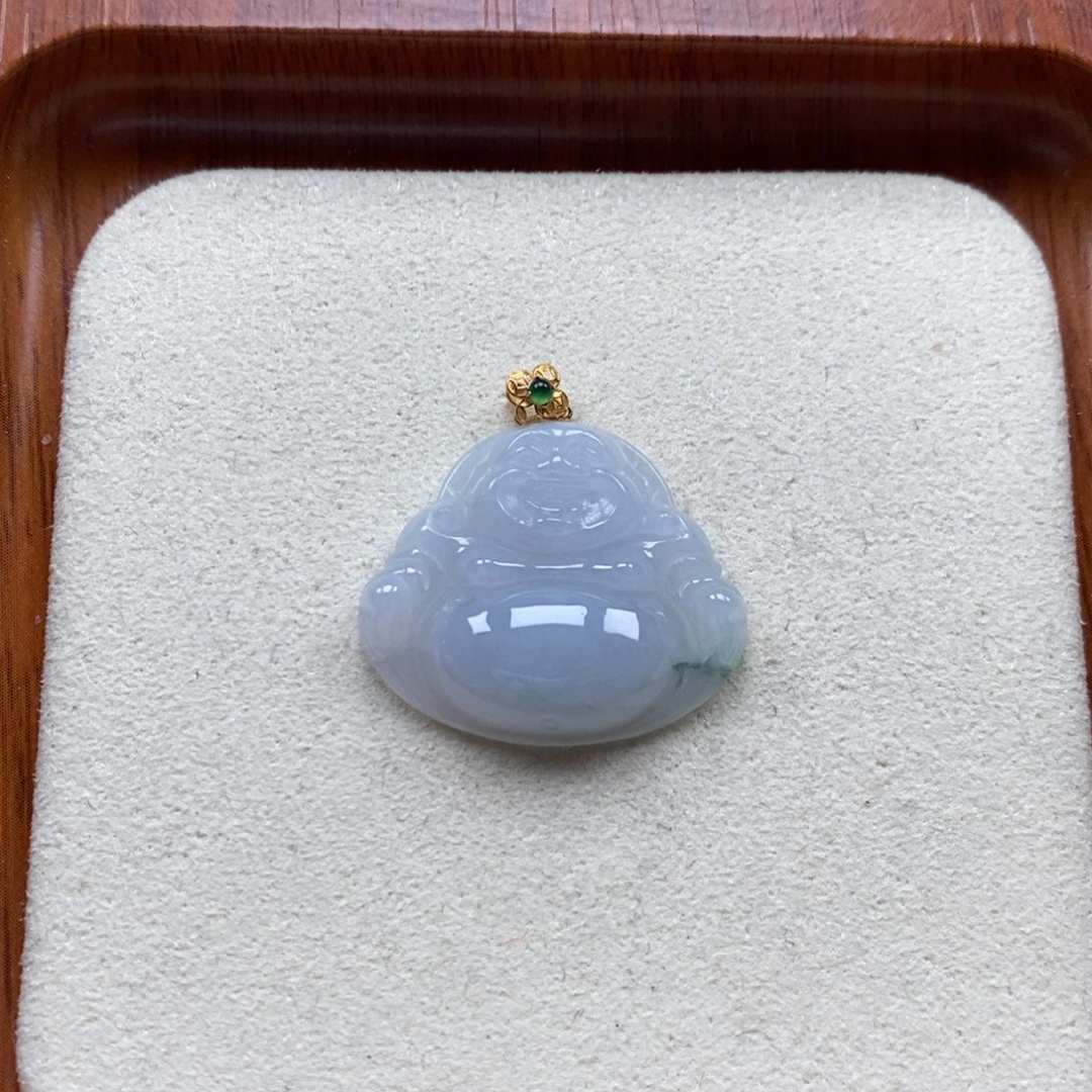 翡翠未镶嵌颈饰佛公
