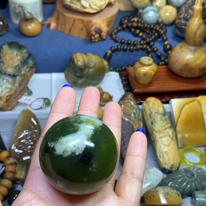 蛇纹石玉岫玉单只健身球未镶嵌