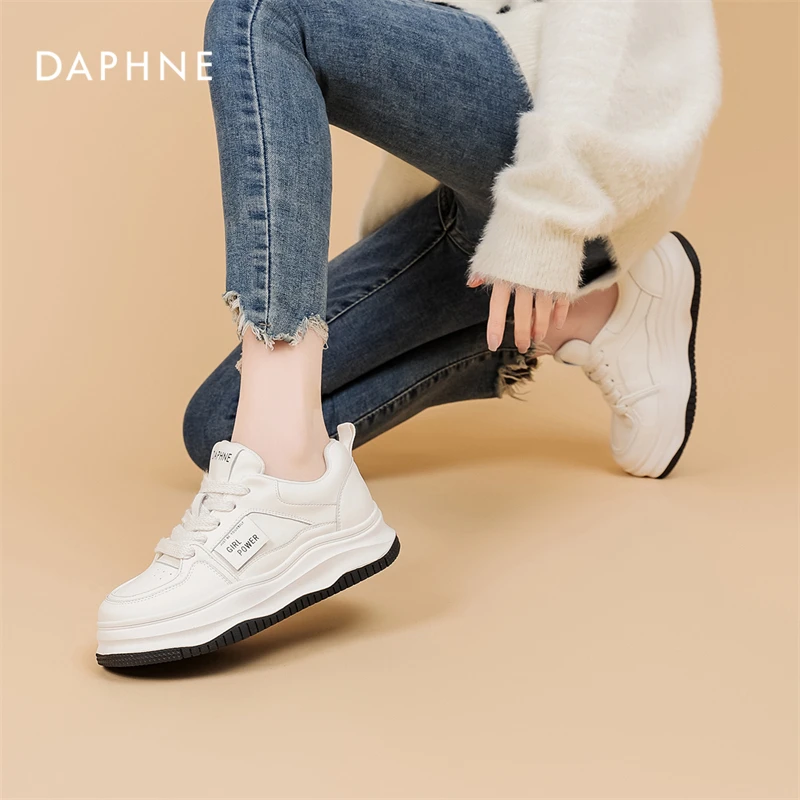 达芙妮时尚百搭舒适春秋圆头拼色系带厚底韩版小众潮流女士休闲鞋