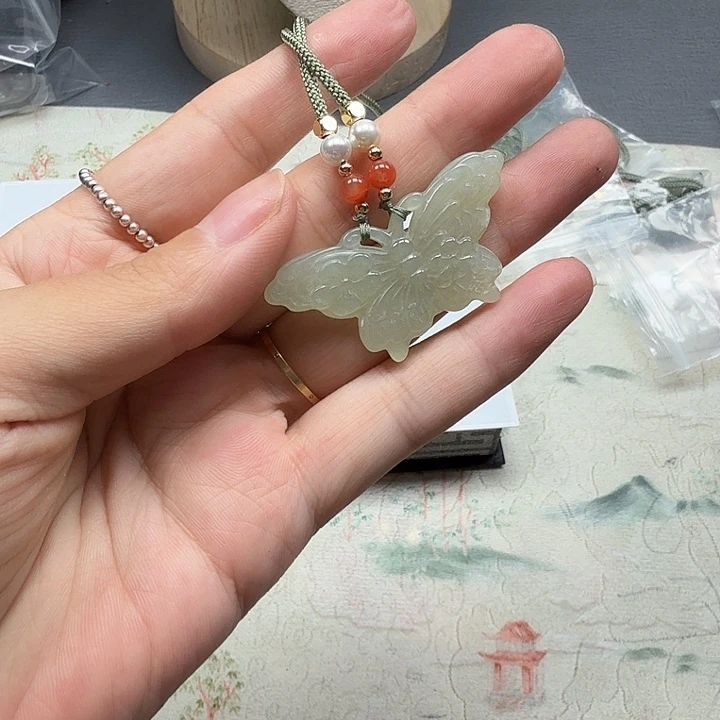 和田玉未镶嵌颈饰2