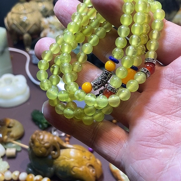 岫玉未镶嵌珠宝奇石