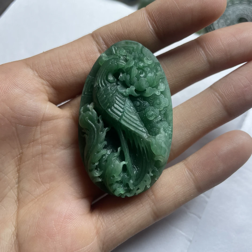 独山玉满绿凤戏牡丹，定制抛光