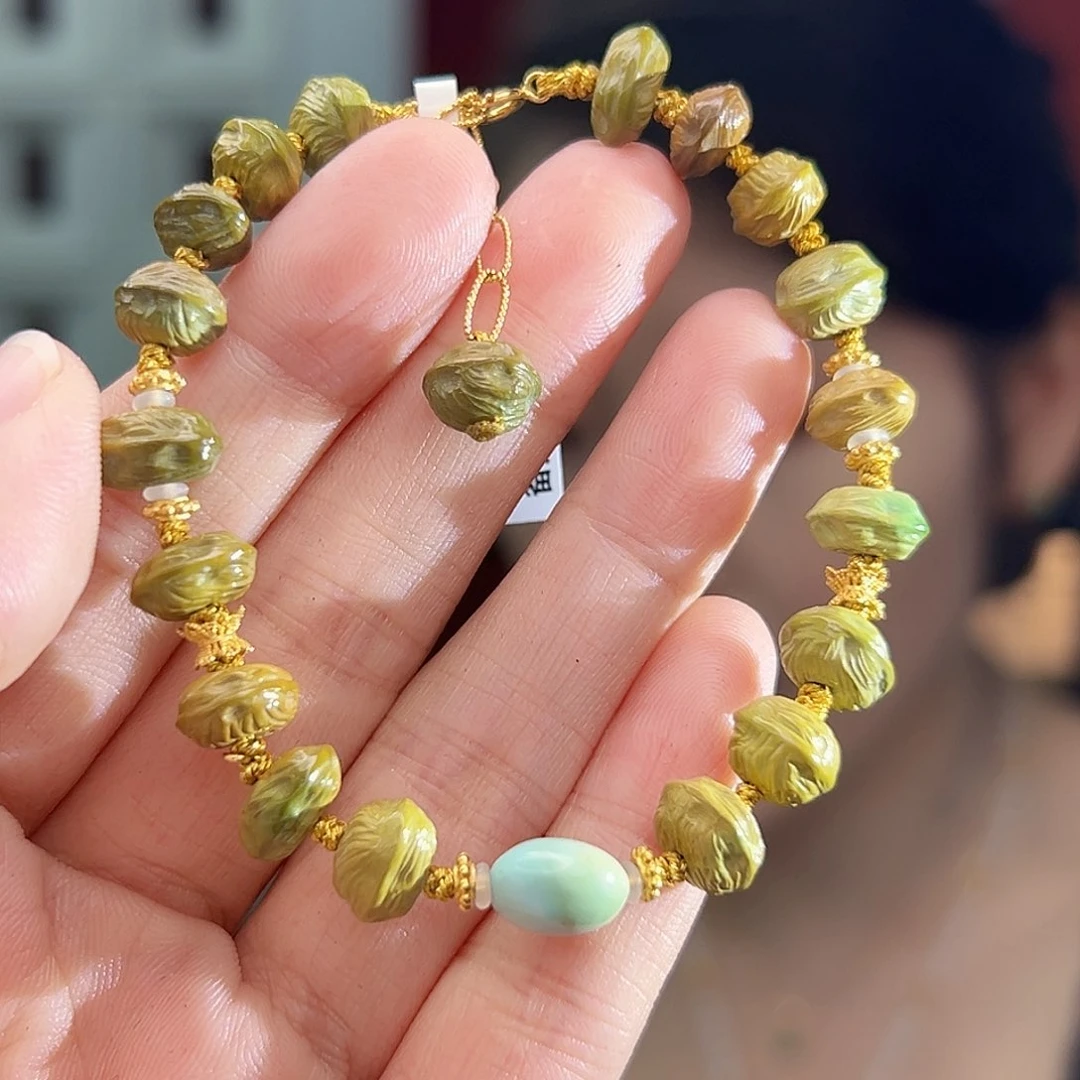 18K金镶嵌绿松石珠宝奇石