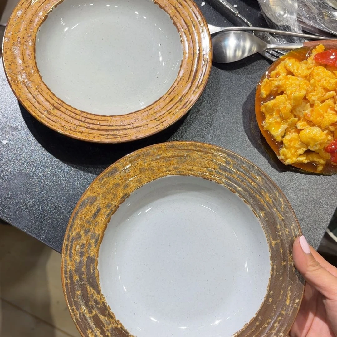 瓷两个盘子两个两个