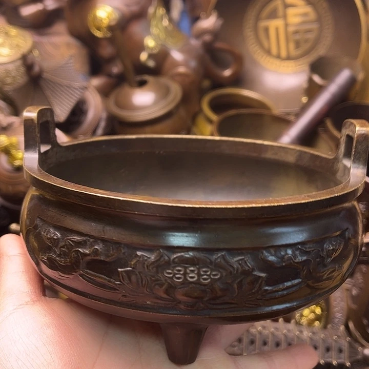 铜234455678899877654578