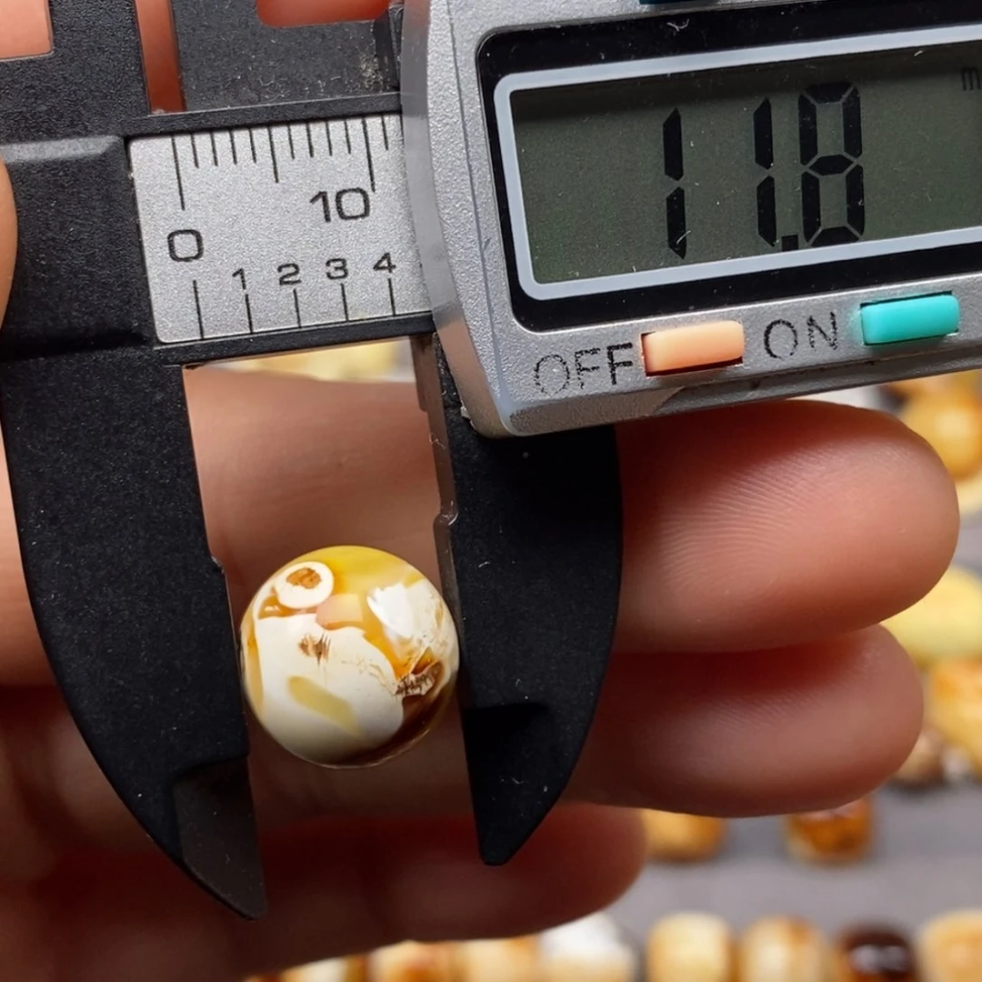 未镶嵌琥珀戒指圆珠