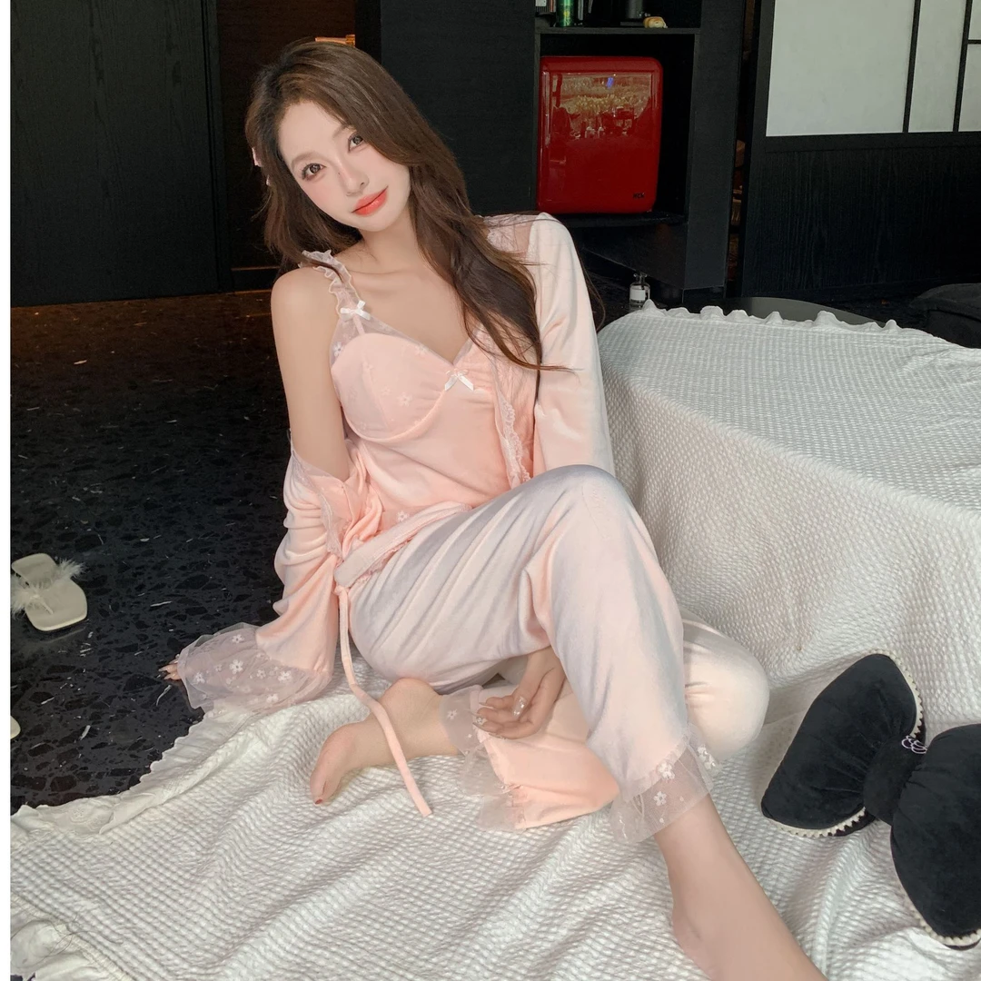 彭裳裳【樱桃奶霜】气质秋冬时尚性感居家服轻奢新款宽松睡衣