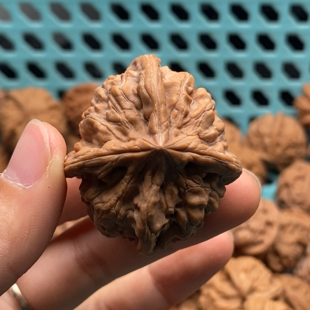 飞***核桃定制商品不退不换