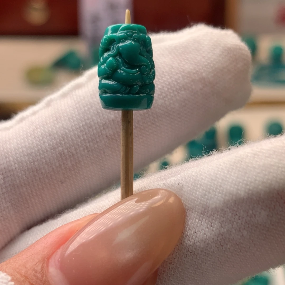 绿松石未镶嵌配饰