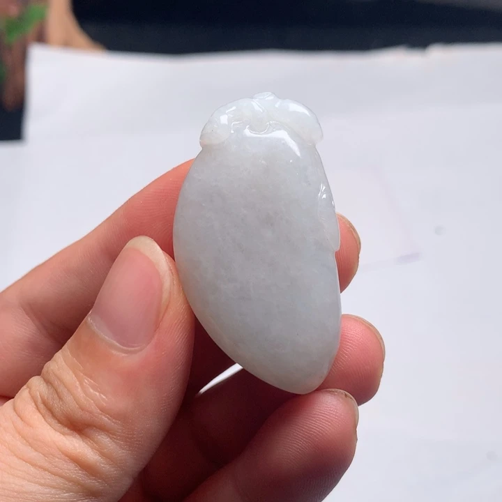 翡翠未镶嵌颈饰福瓜4