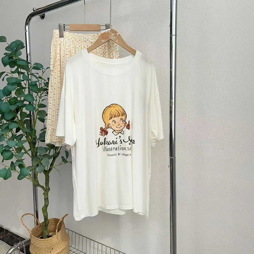9006丫白色鞭子女孩家居服