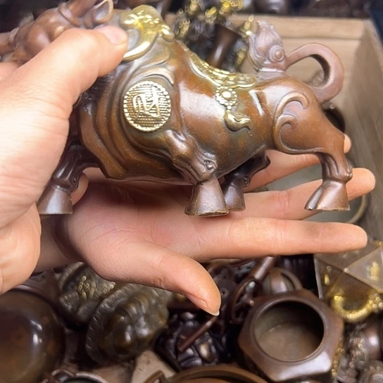 铜制文玩把玩物件