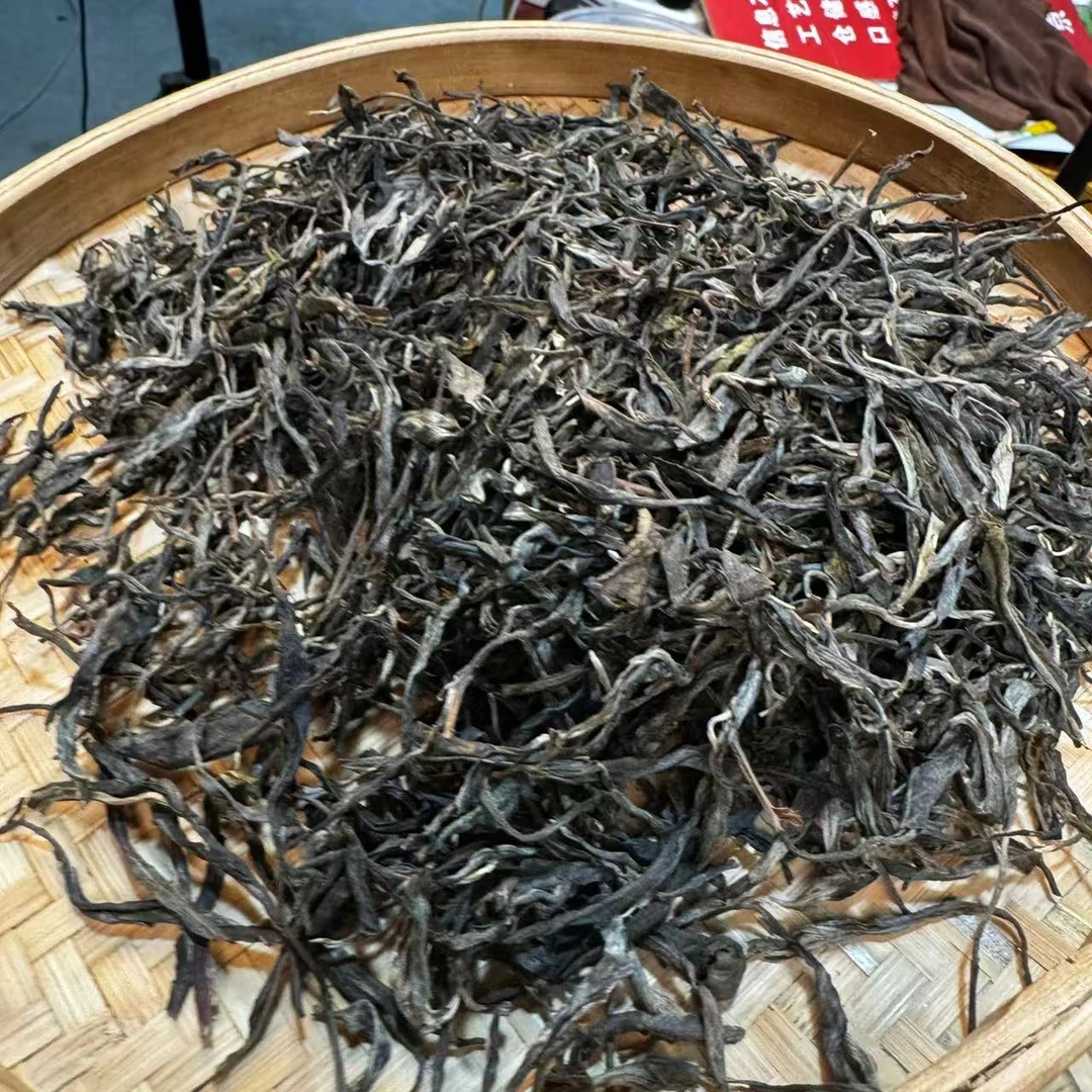 【小刚家的茶】6-4【LC68】2021年小户赛后山 散生（晒青毛茶）