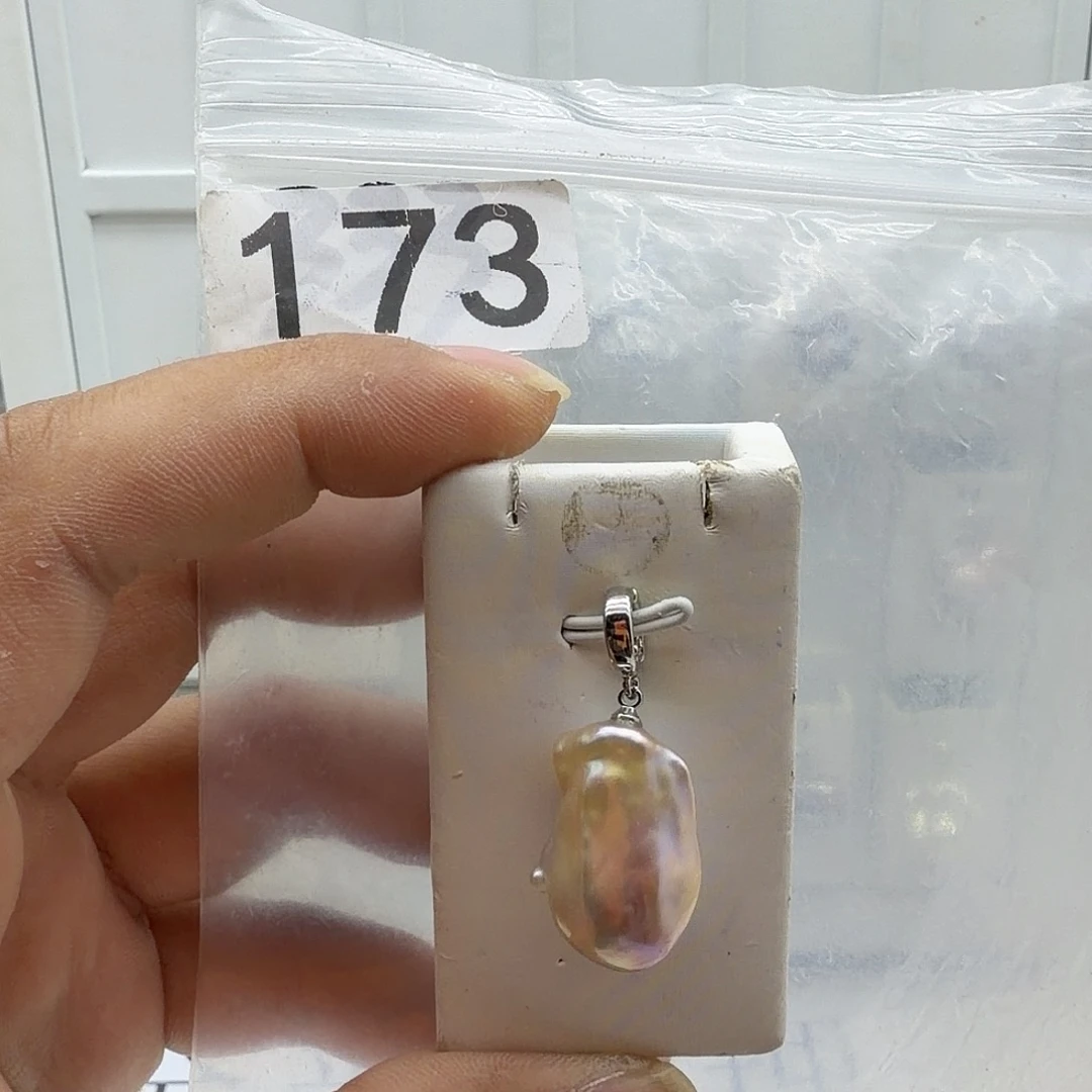 颈饰淡水珍珠合金