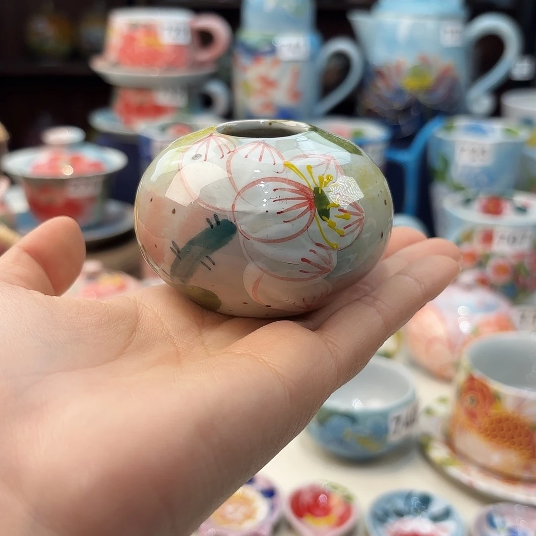 瓷片兔兔好漂亮e o k lv tu tu