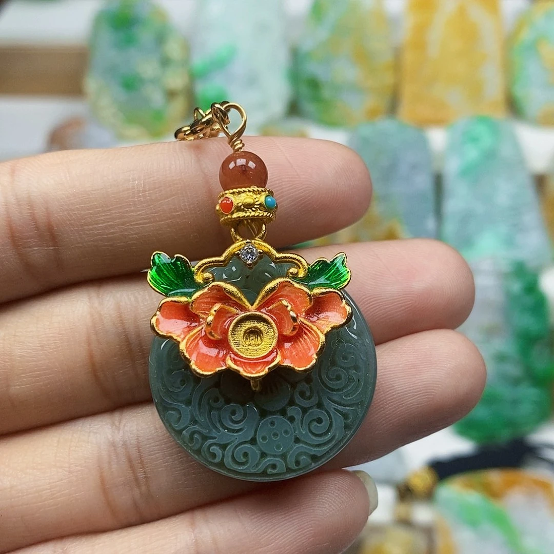 颈饰未镶嵌翡翠天然翡翠A货