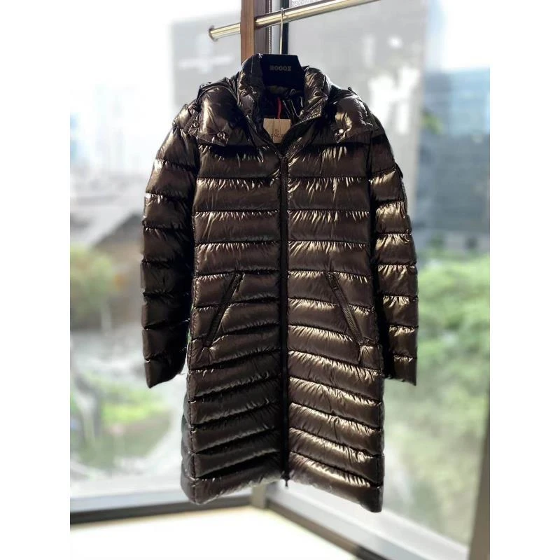 95新 MONCLER  qq891 羽绒 moka黑色徽标连帽外套  2码