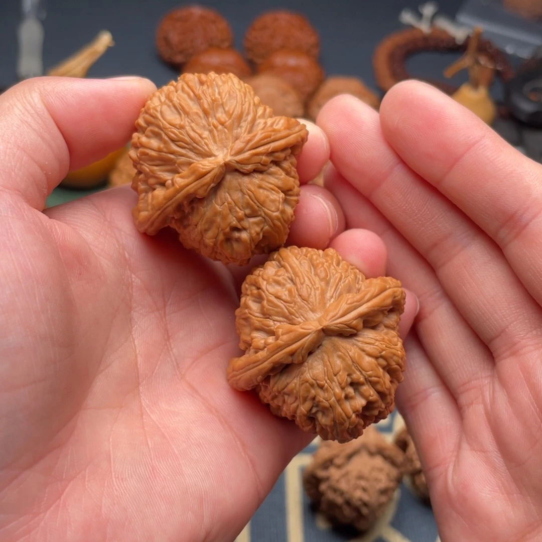 文玩核桃把件41全品白狮子