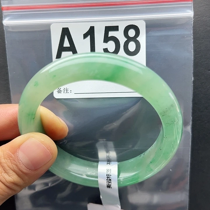 石英质玉未镶嵌手镯59.2-158