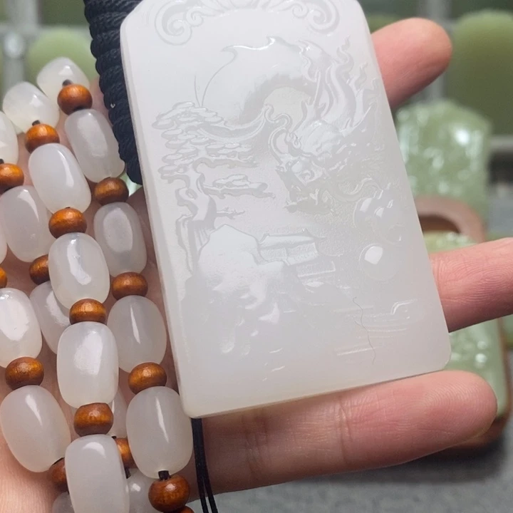 羊脂白龙山水守护