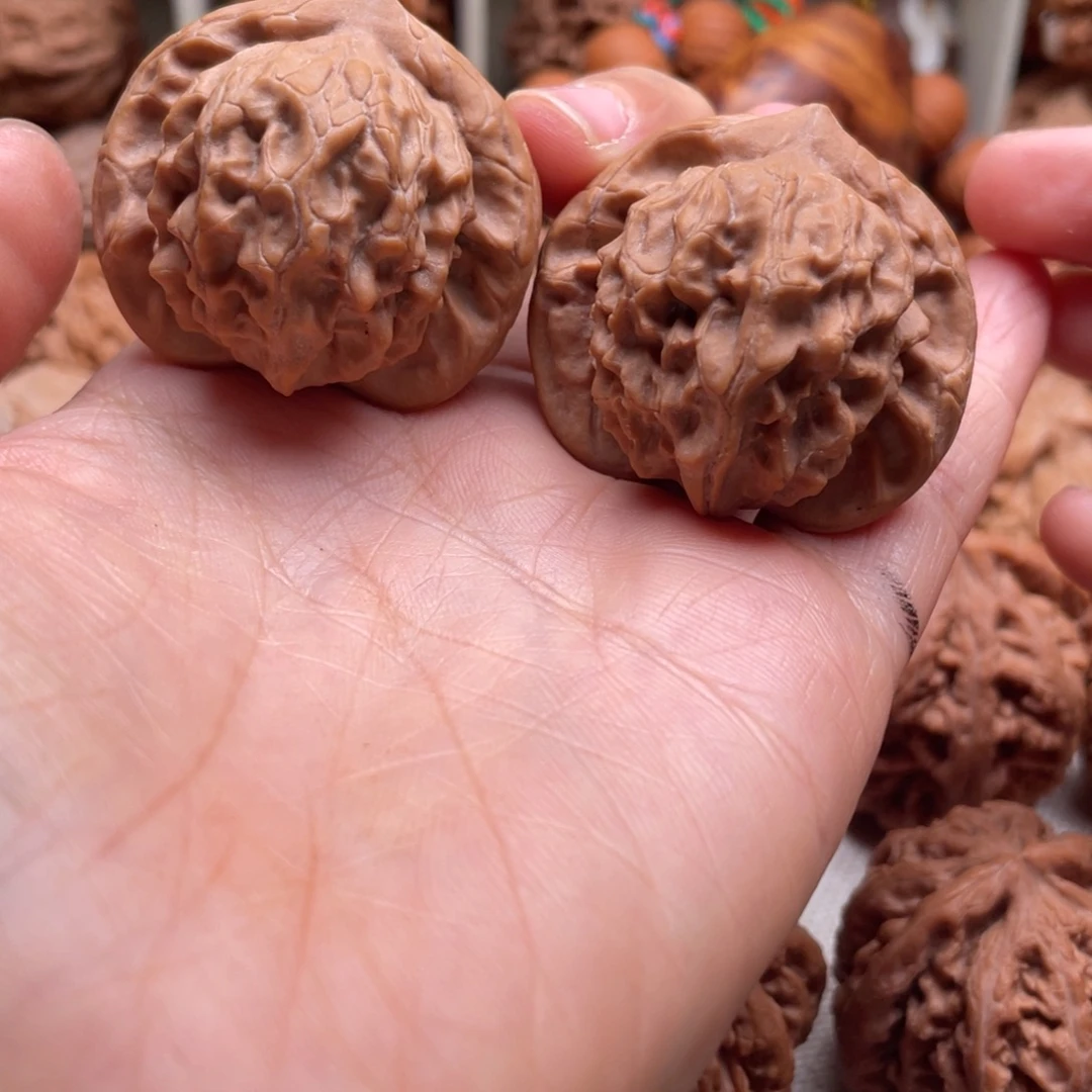 文玩核桃吊坠39.5全品大耳朵图图