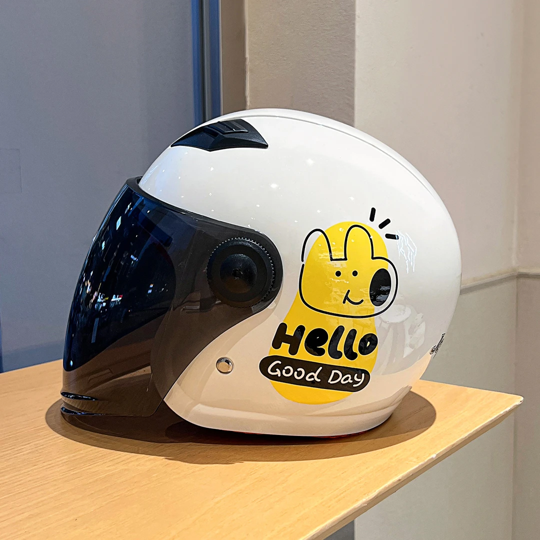 新国标3c认证可爱电动车儿童头盔冬季电瓶车安全帽装备女款通用