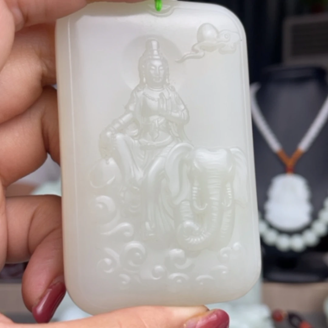 【闪购商品】颈饰未镶嵌和田玉