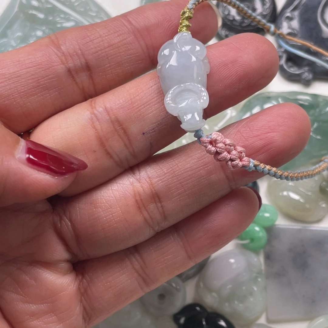 翡翠颈饰未镶嵌56789864