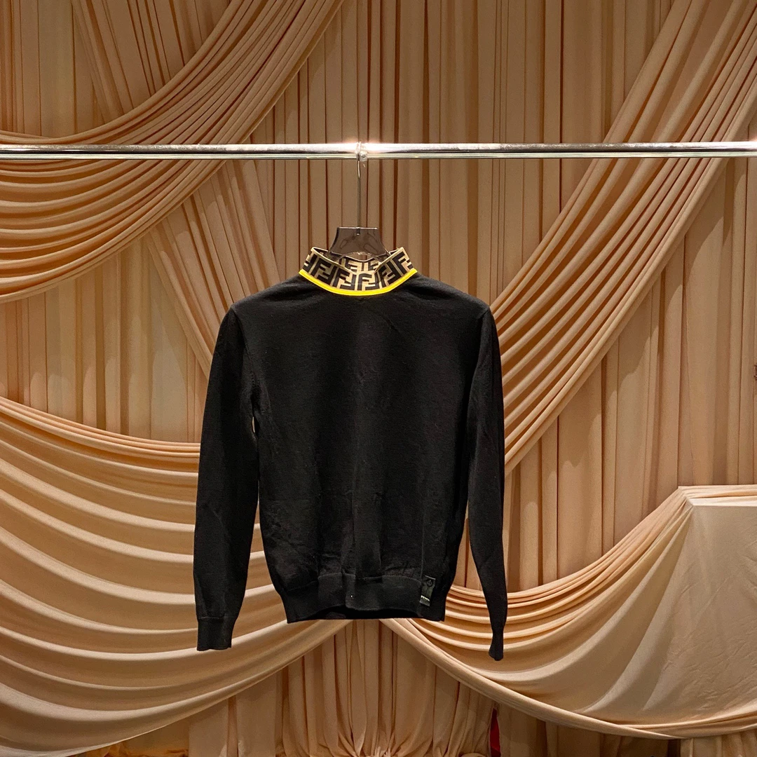 99新 FENDI/芬迪 字母高领羊毛衫针织衫/46码/99新/32395