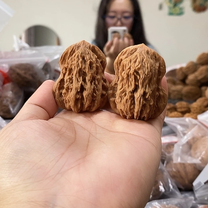 文玩核桃吊坠葫芦