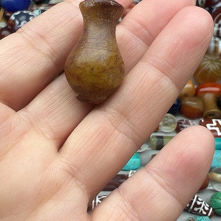 玛瑙/玉髓合金颈饰