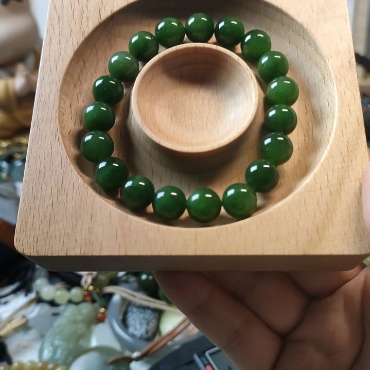 和田玉未镶嵌手链卡10碧玉