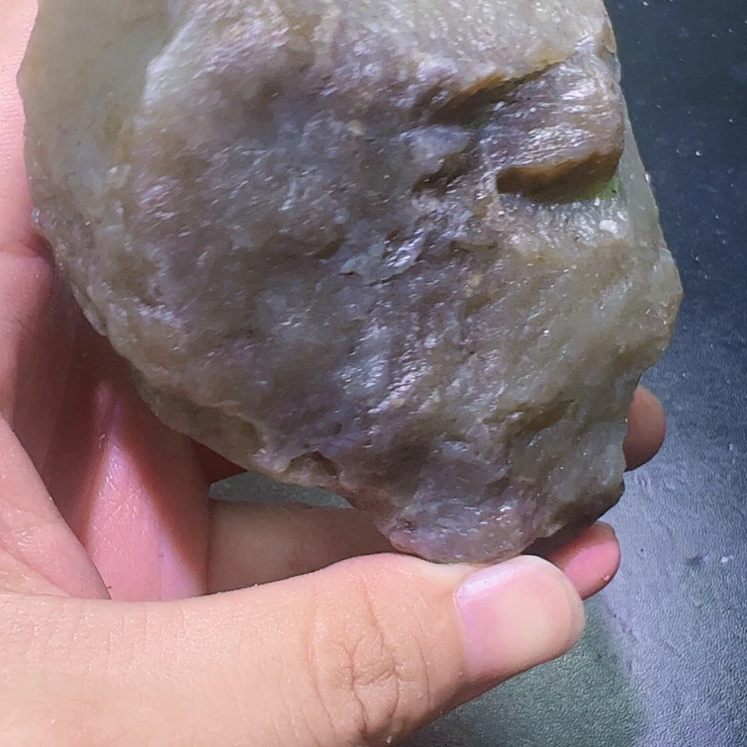 和田玉未镶嵌珠宝半成品