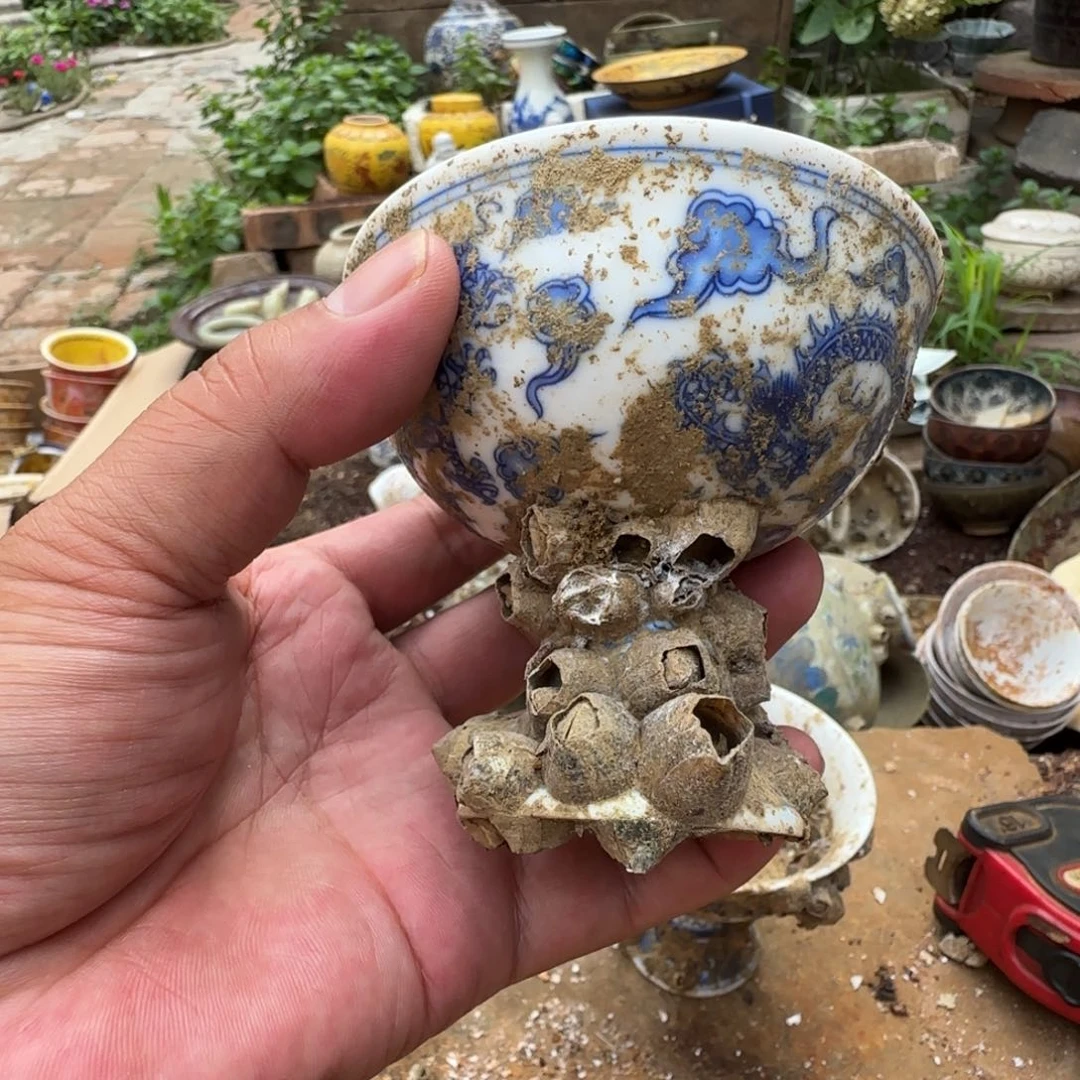 红***我摆件瓷器工艺美术作品