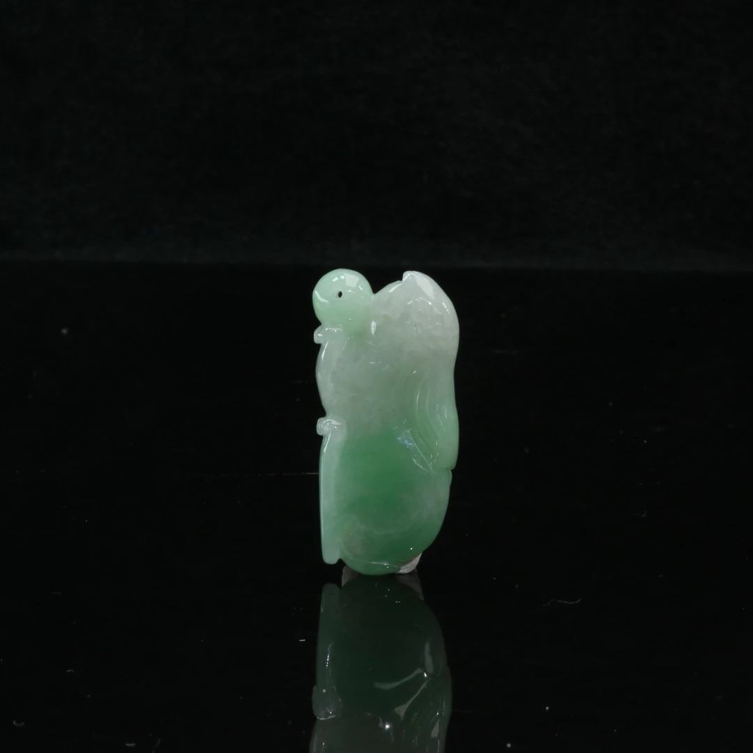 2天然缅甸翡翠A货绿兔子/100021/上海嘉禾拍卖