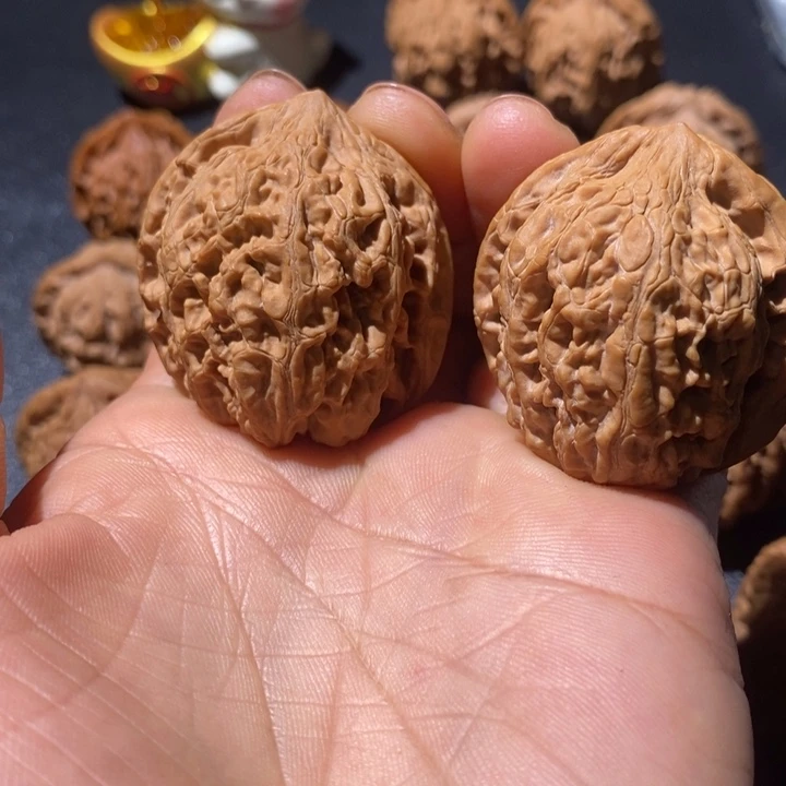 吊坠文玩核桃牡丹纹39