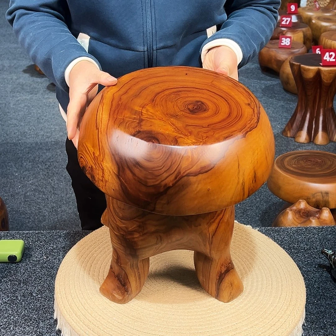 1 号香樟木尺寸：30-30-32cm