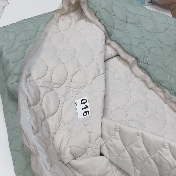 无纺布孤品夹棉面料