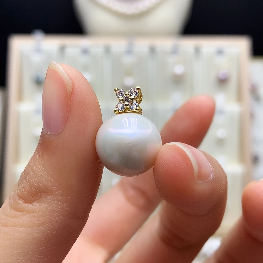 淡水珍珠颈饰合金