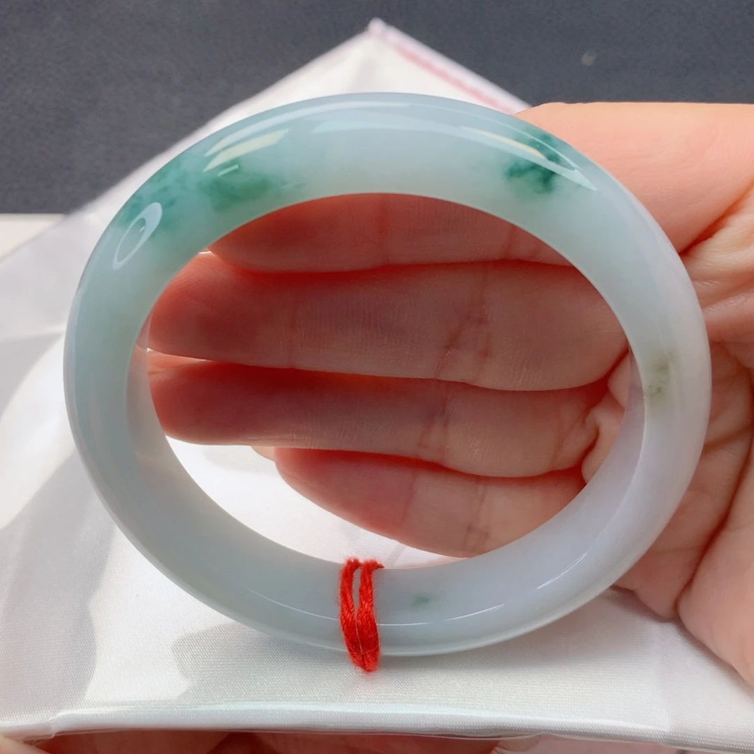 翡翠未镶嵌手镯55-56胶润飘花