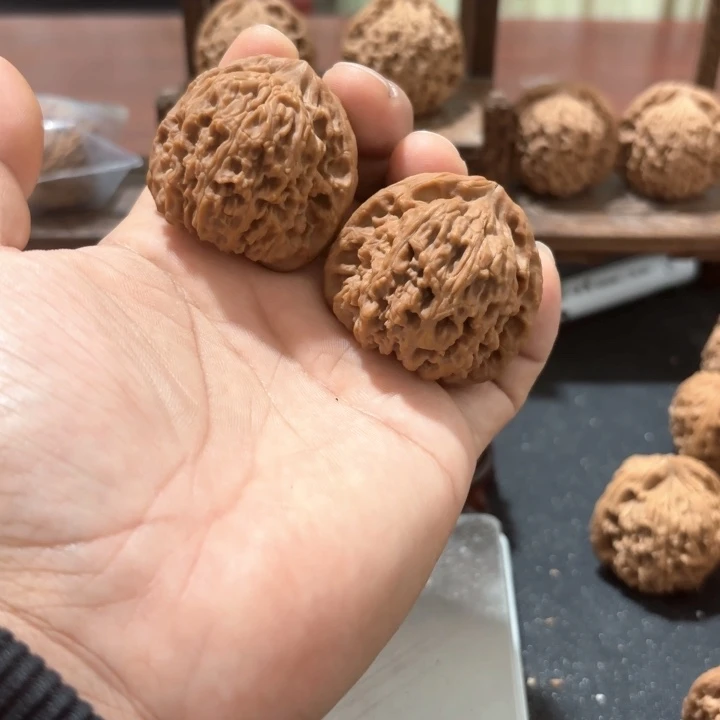 角***张吊坠文玩核桃8888888888