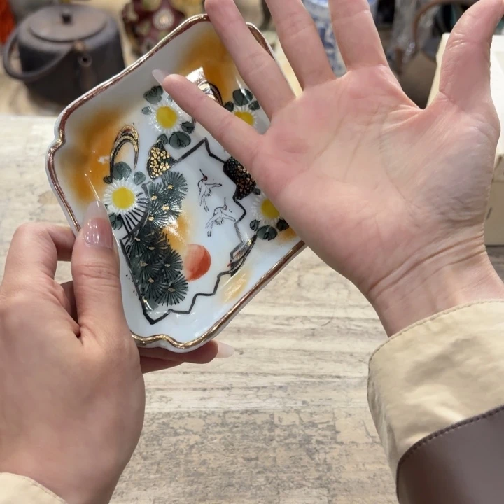 欢***子陶瓷古美术置物摆件
