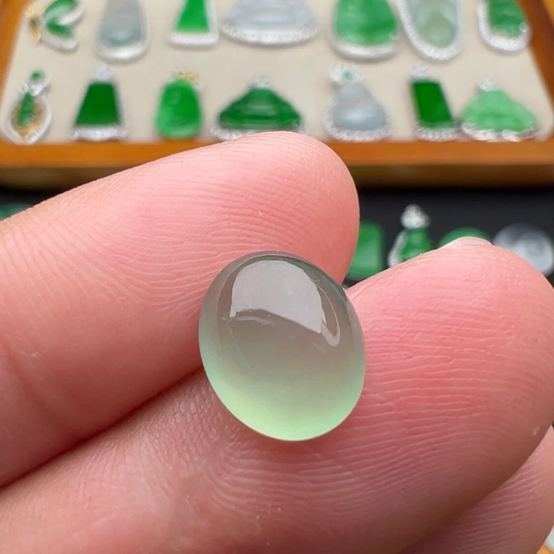 翡翠未镶嵌颈饰蛋面10.1
